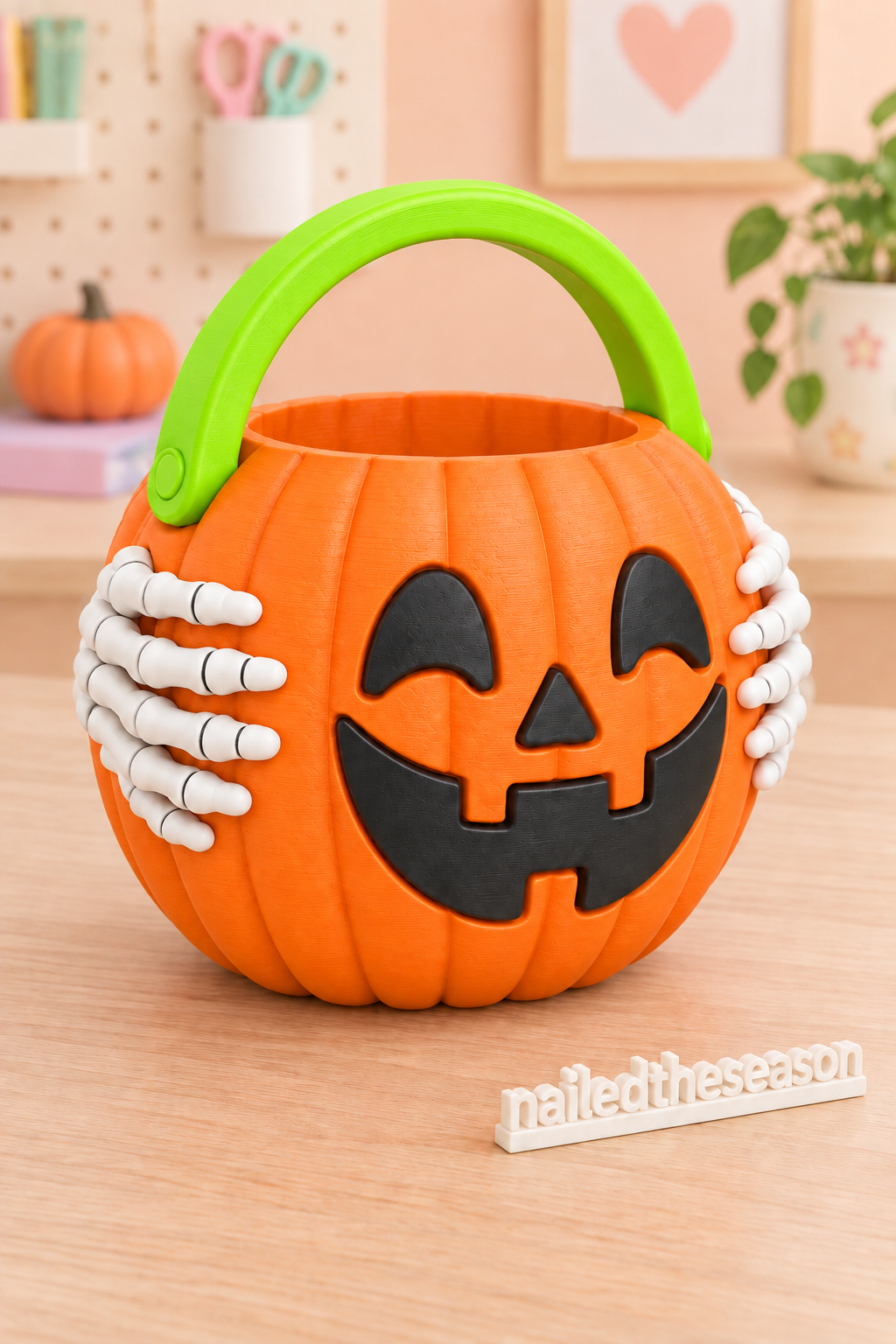 Halloween pumpkin skeleton keychain